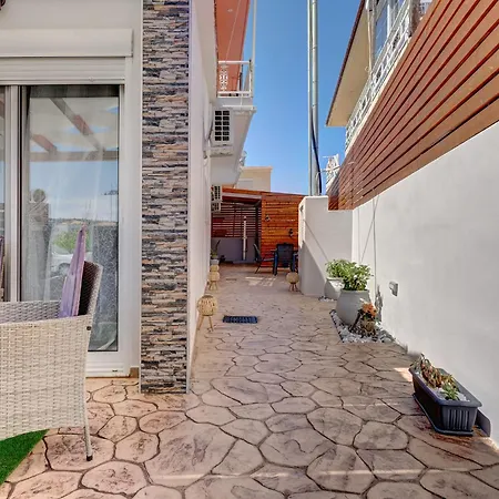Sea & Joy House Apartment *